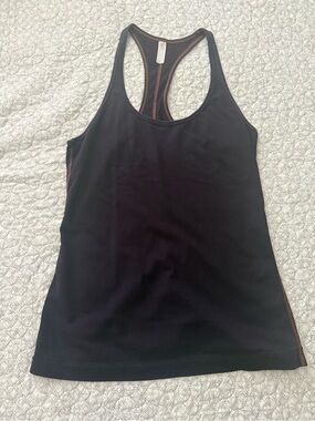 🦄GAP-fit Purple Racerback Tank Top